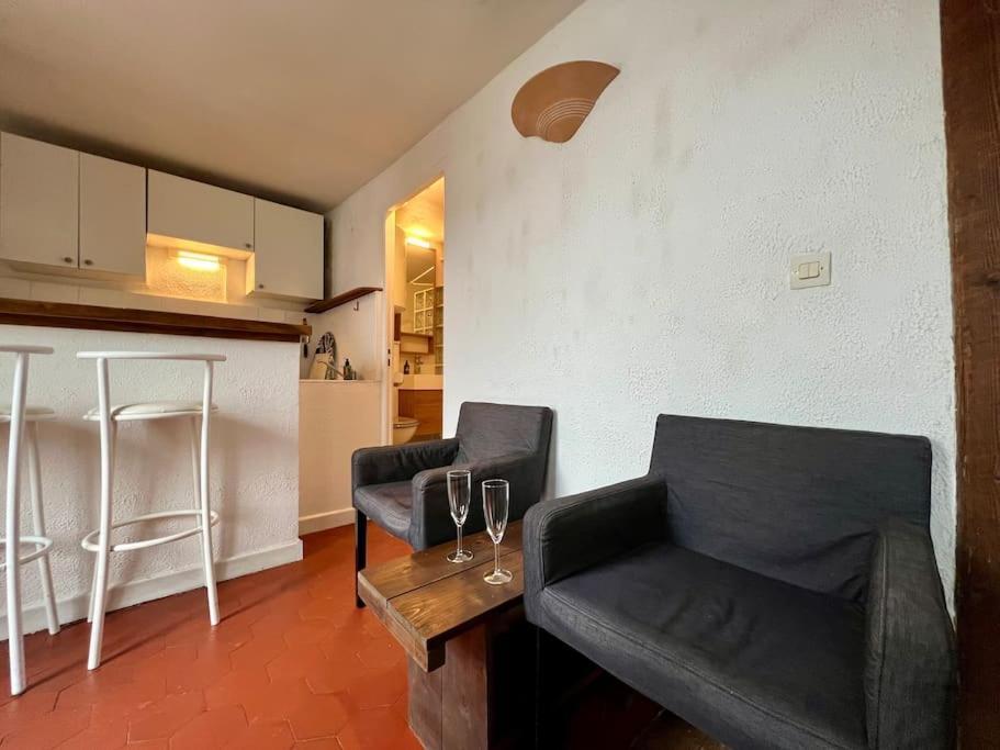 Nid De Fontainebleau - Centre Apartment ภายนอก รูปภาพ